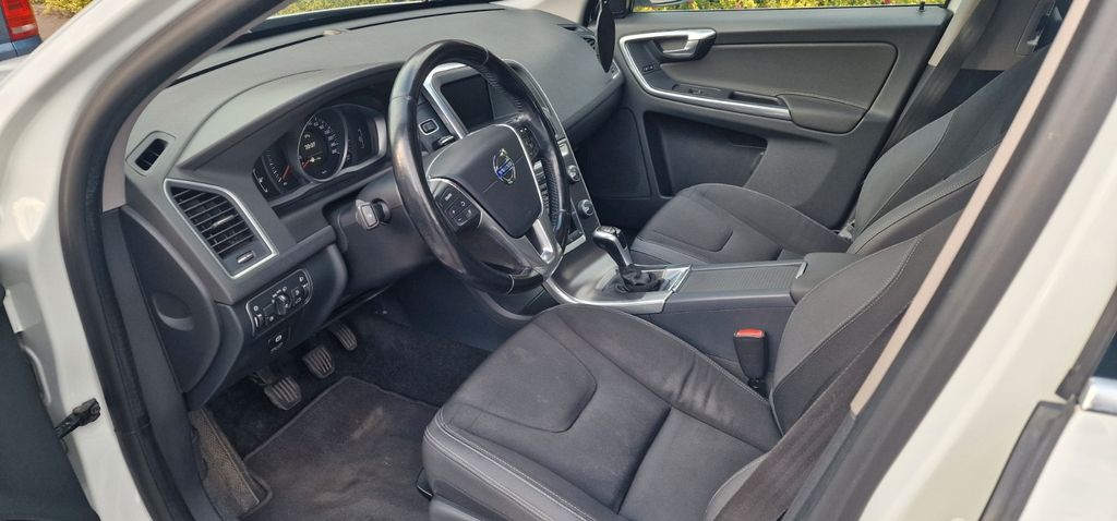 Volvo XC60 305.000 km 7.900 &euro; Nürtingen 72622