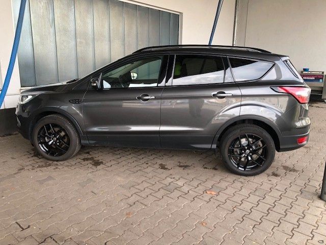 Ford Kuga 102.500 km 10.700 &euro; Hagen 58135