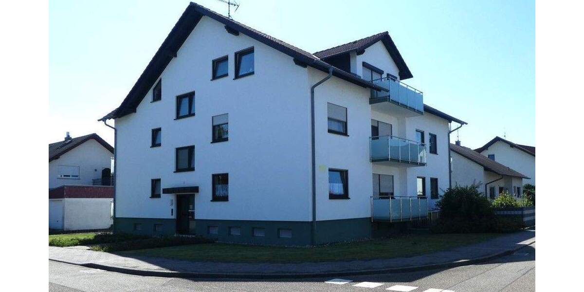Etagenwohnung Forst - 2 Zimmer, 66 m&sup2;, 229.000&euro; | Angebot:24636196