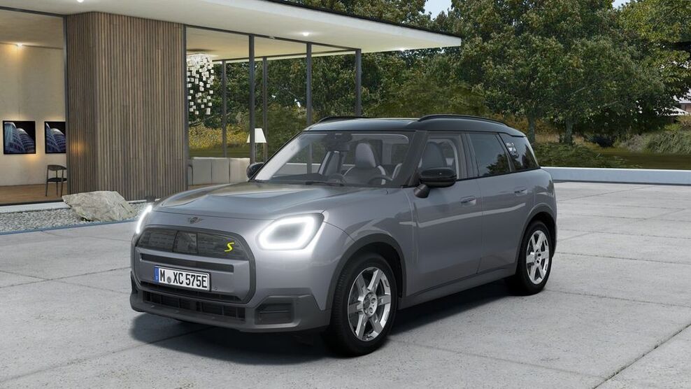 Mini Cooper SE Countryman 3.172 km 43.790 € München 81827