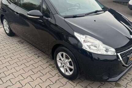 Peugeot 208 107.000 km 4.990 € Dortmund 44319
