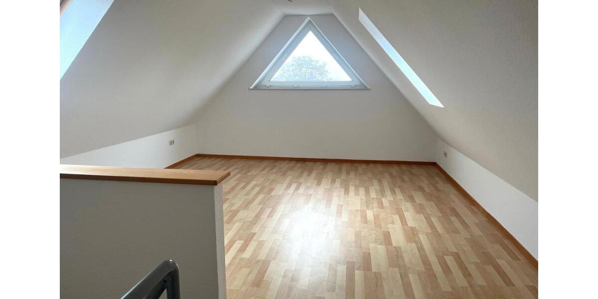 Maisonettenwohnung Esens - 4 Zimmer, 113 m&sup2;, 900&euro; | Angebot:26006642