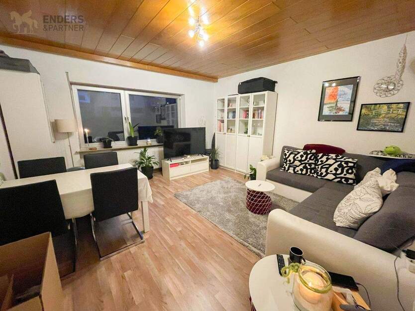 Ideal für Singles u. Paare | 1.OG | 2ZKB + Stellplatz u. Kellerraum | Balkon an der Wohnung 2 zimmer