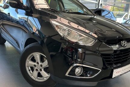 Hyundai ix35 146.000 km 8.990 &euro; Forchtenberg 74670