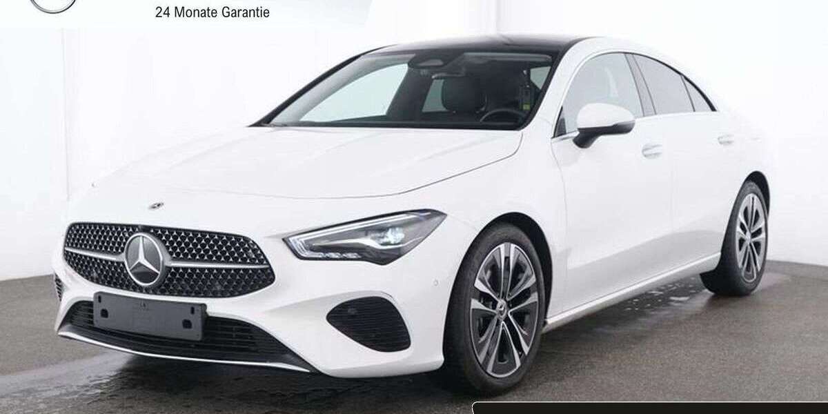 Mercedes-Benz CLA 180 13.387 km 33.990 &euro; Fellbach 70736