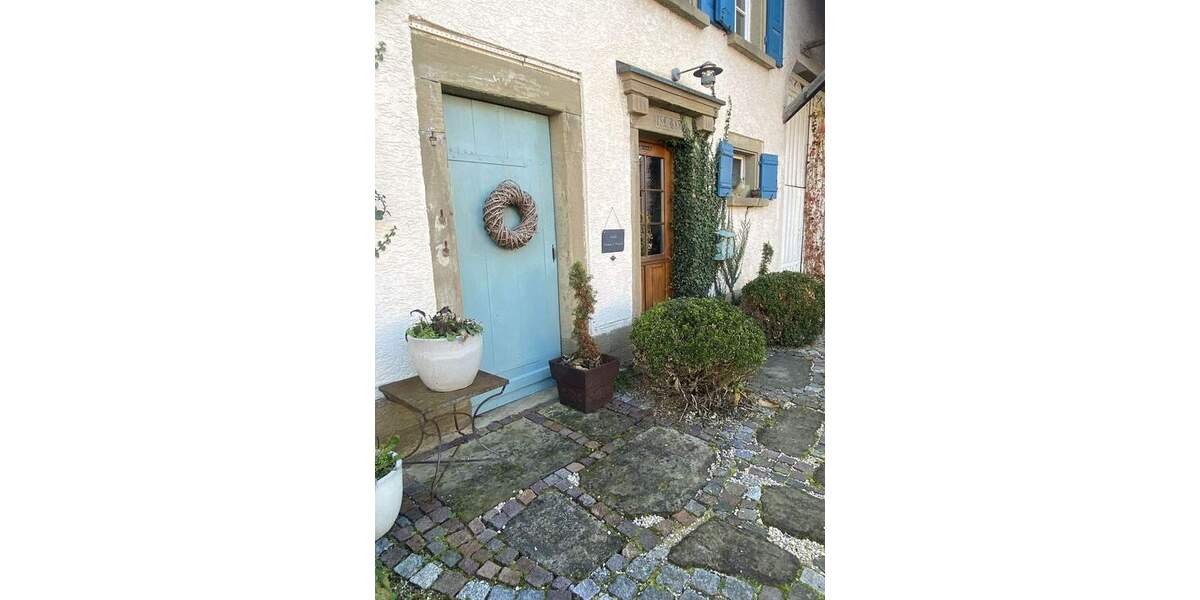 Bauernhaus, Landhaus Rottenburg am Neckar Wendelsheim - 4 Zimmer, 173 m&sup2;, 1.980&euro; | Angebot:25339165