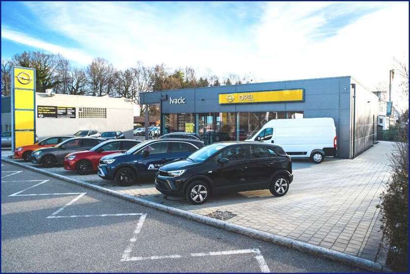 Halle in Friedrichshafen 4.000 € 100 m²