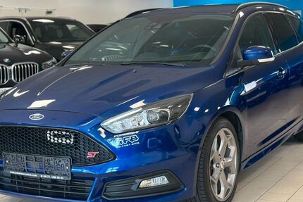Ford Focus 149.987 km 13.999 &euro; Peine 31228