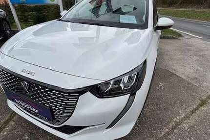 Peugeot 208 45.474 km 14.290 &euro; Stadtlauringen 97488