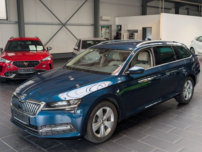 Skoda Superb 94.000 km 28.900 € Weinheim 69469