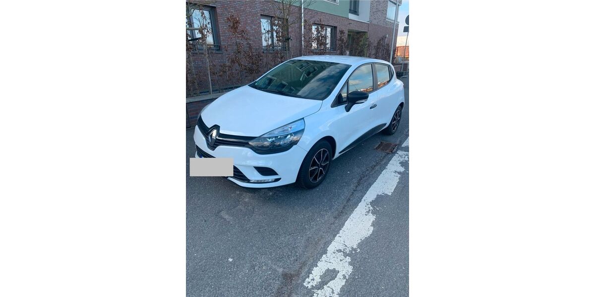 Renault Clio 72.000 km 7.250 &euro; Langen 63225