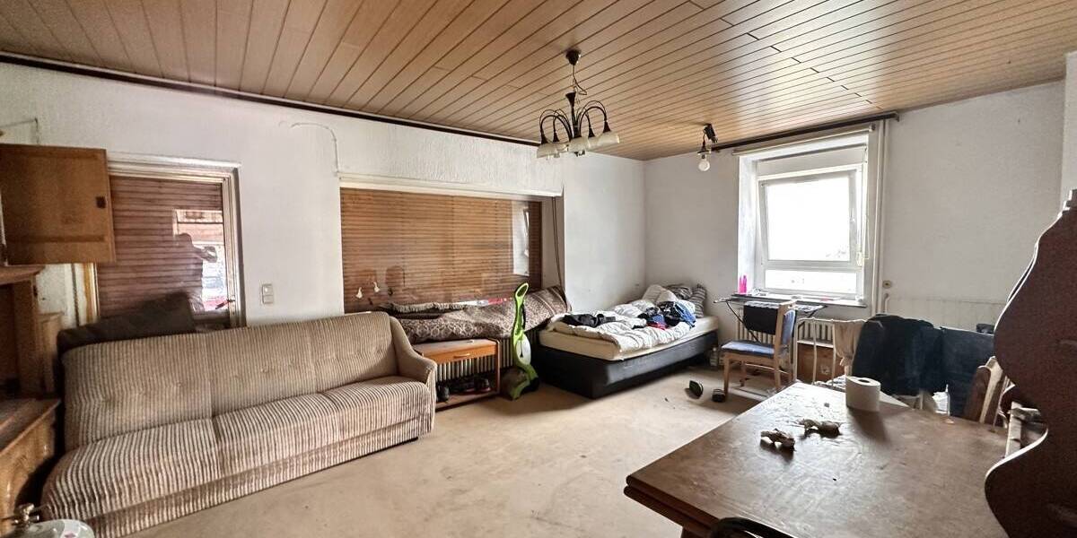 Mehrfamilienhaus, Wohnhaus Weiskirchen / Konfeld Konfeld - 5 Zimmer, 120 m&sup2;, 99.000&euro; | Angebot:26308196