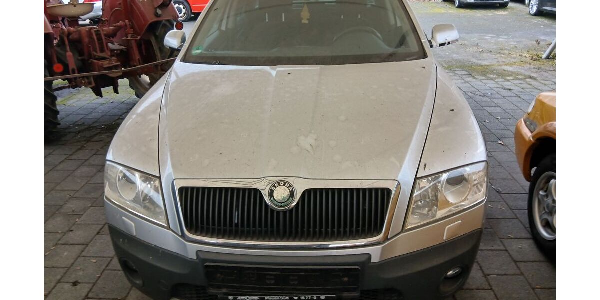 Skoda Octavia 243.000 km 2.900 &euro; Reiskirchen 35447
