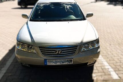 Hyundai Grandeur 127.000 km 3.950 € Hamburg 22175