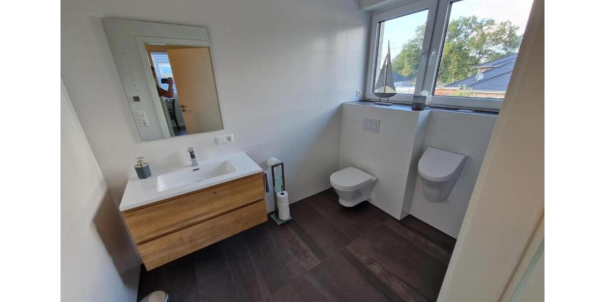 Etagenwohnung Westoverledingen - 2.5 Zimmer, 75 m&sup2;, 1.290&euro; | Angebot:26364187
