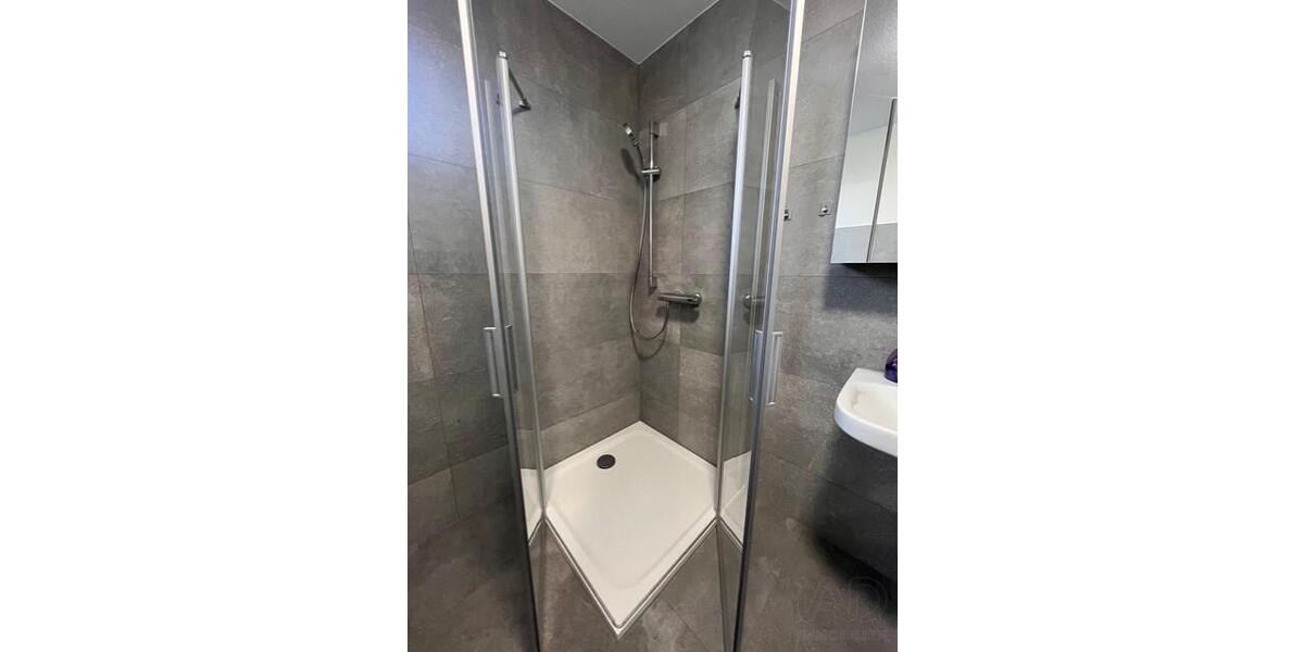 Doppelhaushälfte Zwickau - 3 Zimmer, 95 m&sup2;, 1.250&euro; | Angebot:25395037