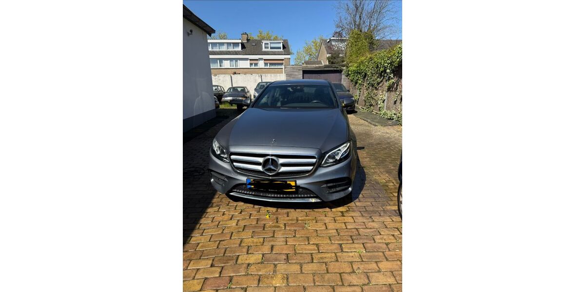 Mercedes-Benz E 220 203.000 km 22.999 &euro; Kranenburg 47559