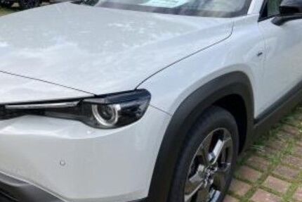 Mazda MX-30 2.100 km 20.990 € Frankfurt (Oder) 15234