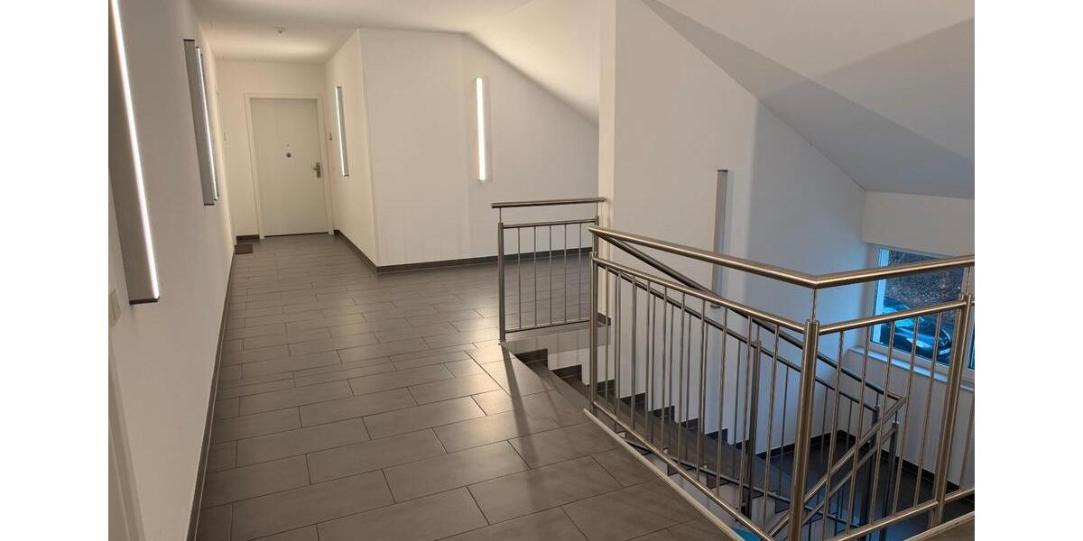 Dachgeschoßwohnung Siegen - 3 Zimmer, 118 m&sup2;, 498.000&euro; | Angebot:26814673