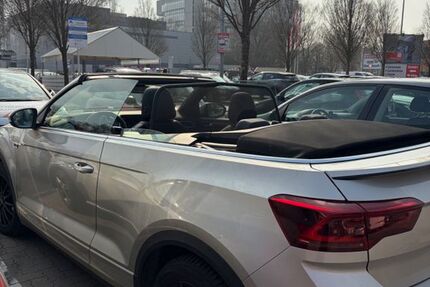 VW T-Roc 2.800 km 34.200 &euro; Hamburg 22175