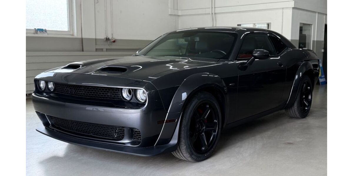Dodge Challenger 118.000 km 36.991 &euro; Driedorf 35759