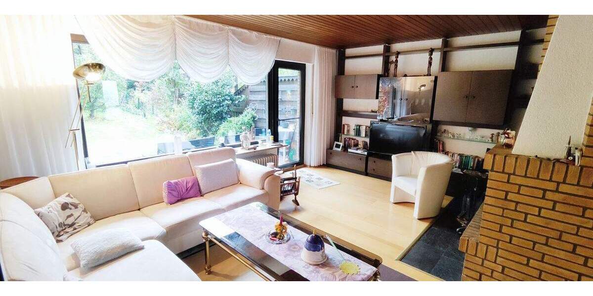 Charmantes Reihenmittelhaus in begehrter Lage von Oldenburg (Bümmerstede) 5 zimmer