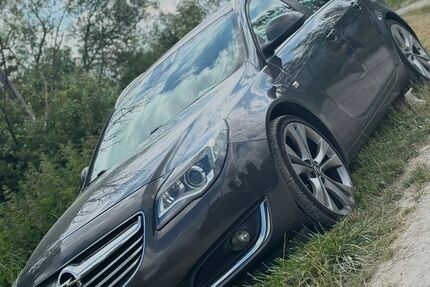 Opel Insignia 247.500 km 5.200 € Buchen (Odenwald) 74722