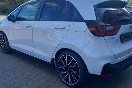 Honda Jazz 7.399 km 28.500 &euro; Großröhrsdorf OT Bretnig 01900