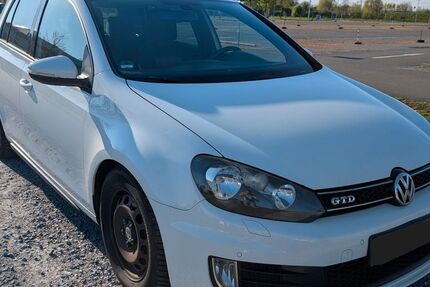 VW Golf 270.425 km 6.650 &euro; Paderborn 33104