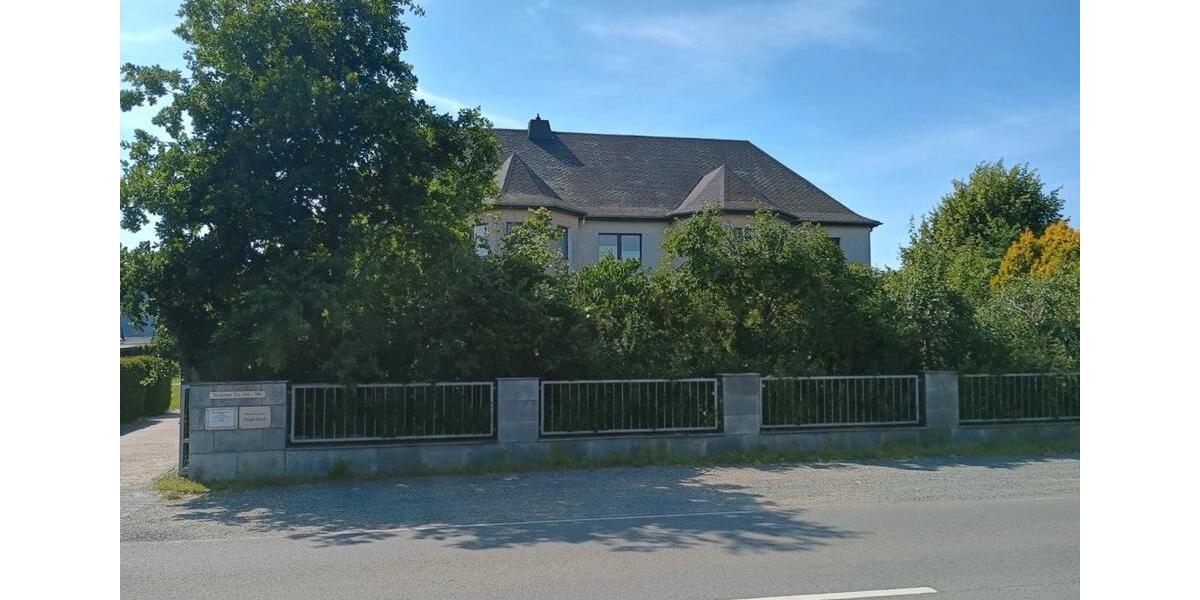Etagenwohnung Wittenberg Lutherstadt - 6 Zimmer, 227 m&sup2;, 1.200&euro; | Angebot:25999023