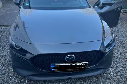Mazda 3 87.000 km 16.950 &euro; Solingeb 42719