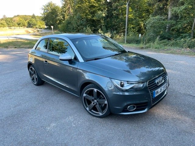 Audi A1 116.500 km 7.500 &euro; Wüstenrot 71543