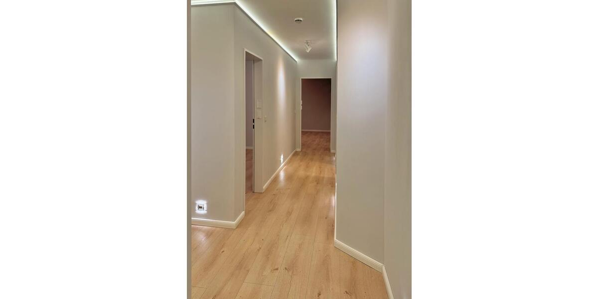 Dachgeschoßwohnung Haldensleben - 3 Zimmer, 85 m&sup2;, 790&euro; | Angebot:25403589