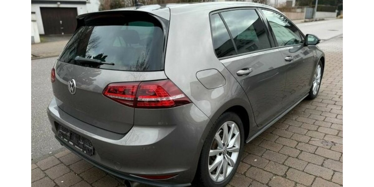 VW Golf VII Lim. GTI BMT Kamera ABT 300 PS 198.000 km 12.990 &euro; Neckarsulm 74172