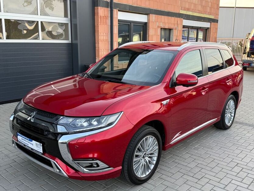 Plug-in Hybrid Outlander