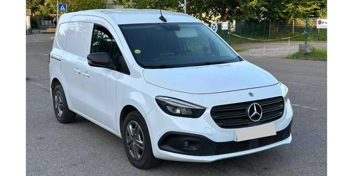 Mercedes-Benz Citan 268.000 km 8.750 &euro; Lahr 77933