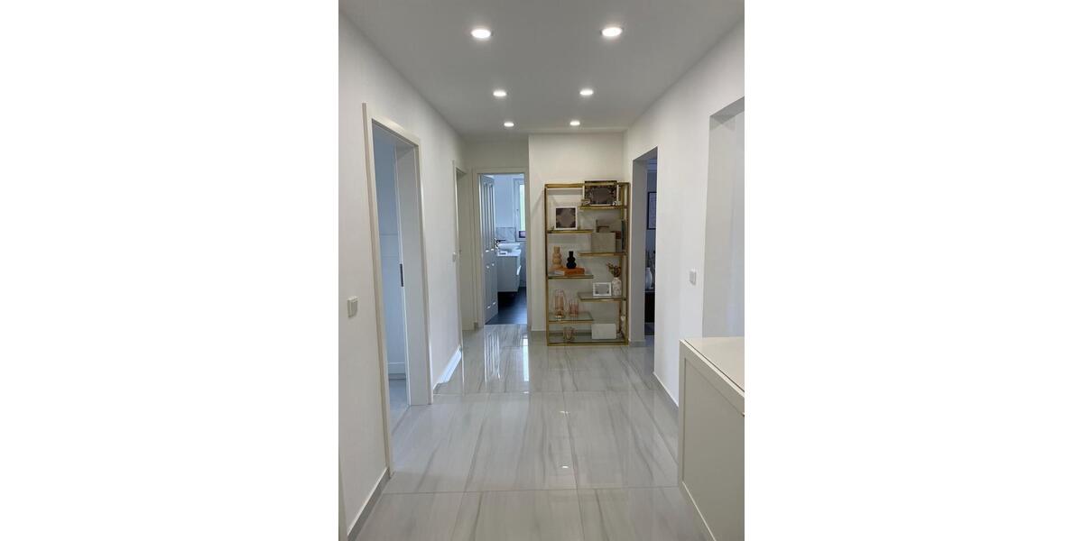 Sanierte Traumwohnung in bester Lage - Remscheid Reinshagen 4 zimmer