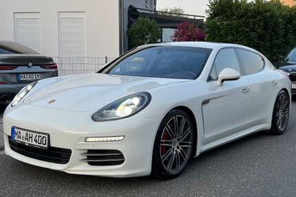 Porsche Panamera 198.000 km 28.700 &euro; Mannheim 68239