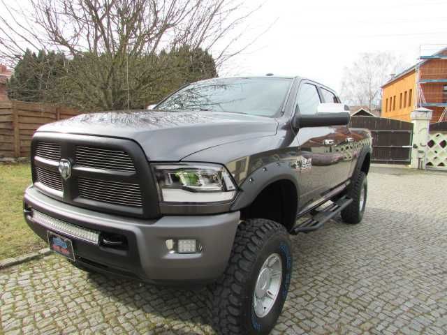 Dodge RAM 125.000 km 49.900 &euro; Großfahner 99100