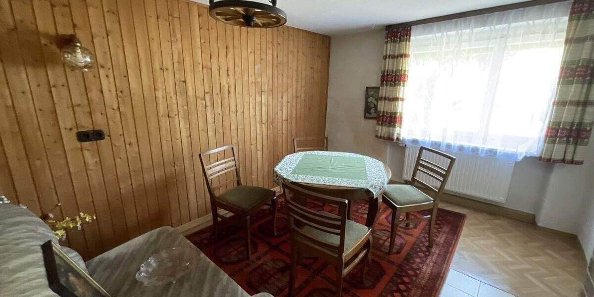 Mehrfamilienhaus, Wohnhaus Bad Brückenau - 5 Zimmer, 187 m&sup2;, 165.000&euro; | Angebot:25668473