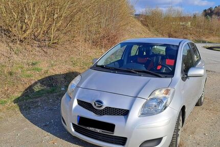 Daihatsu Charade 213.233 km 1.350 &euro; Ringelai 94160