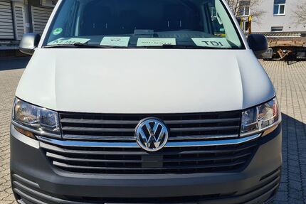 VW T6 Transporter 195.675 km 13.999 &euro; München 80995
