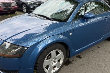 Audi TT 180.000 km 4.890 &euro; Iserlohn 58638