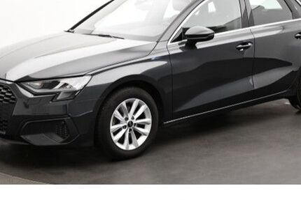 Audi A3 17.032 km 25.290 € Wolfsburg 38440