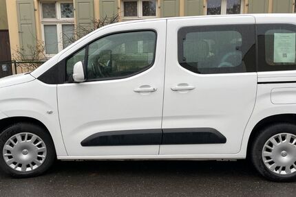 Opel Combo Life 112.000 km 16.400 &euro; Potsdam 14482