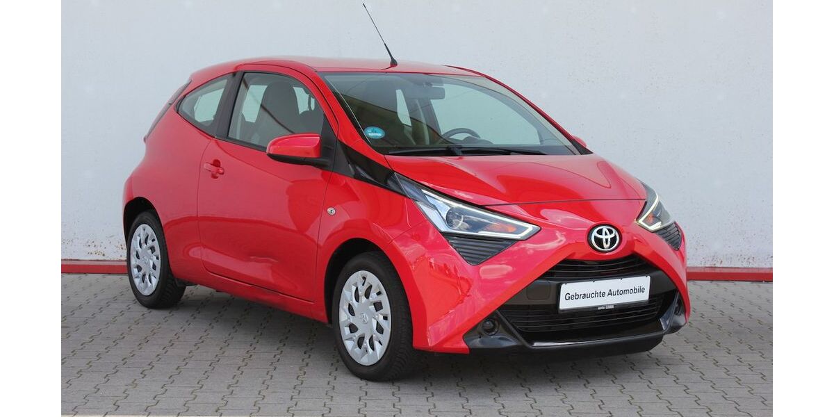 Toyota Aygo (X) 84.300 km 6.485 &euro; Dillingen an der Donau ( bei Augsburg ) 89407