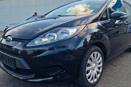 Ford Fiesta 198.000 km 1.690 &euro; Augsburg 86167