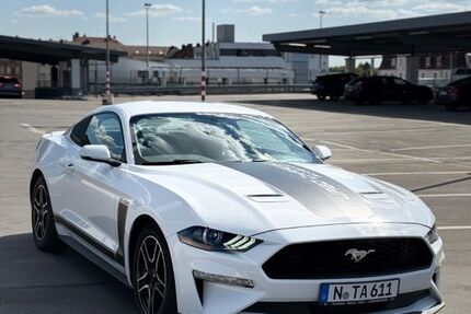 Ford Mustang 72.000 km 25.500 &euro; Nürnberg 90461