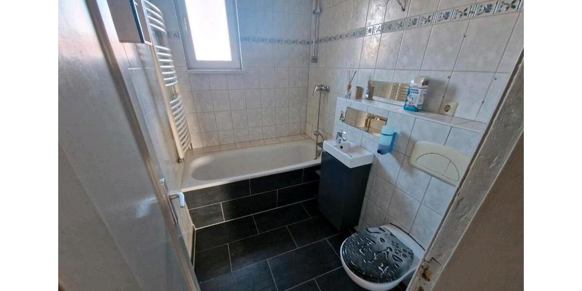 Mehrfamilienhaus, Wohnhaus Salzwedel - 9 Zimmer, 180 m&sup2;, 325.000&euro; | Angebot:26618437