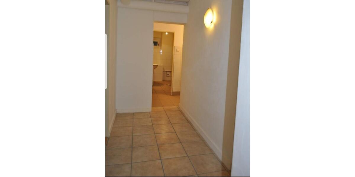 WG Zimmer in Uninähe zu vermieten 3 zimmer